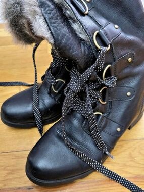 Sorel NL2711-010 Leather Faux Fur Trim Winter Boots US 8
